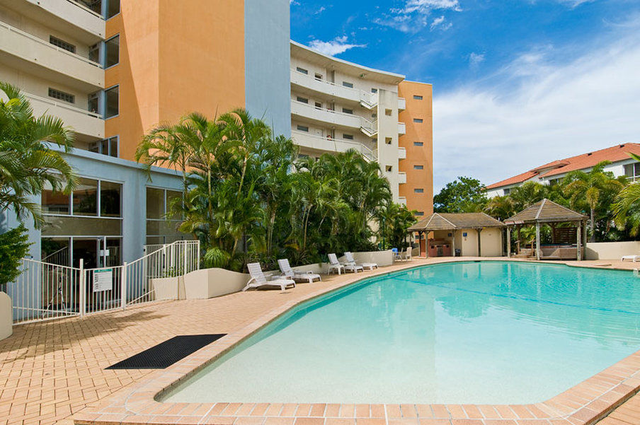Rays Resort Southport Экстерьер фото